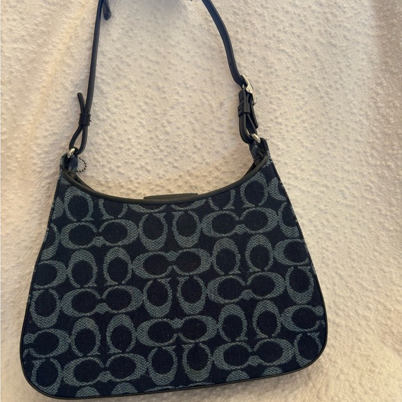 Coach Navy and Dusty Blue Shoulder Bag - Picture 2 of 8